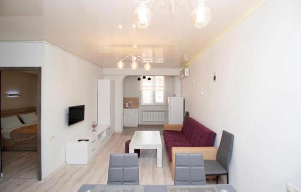 Excellent Apartment In The Republic Square Pushkin 3 Γιερεβάν Εξωτερικό φωτογραφία